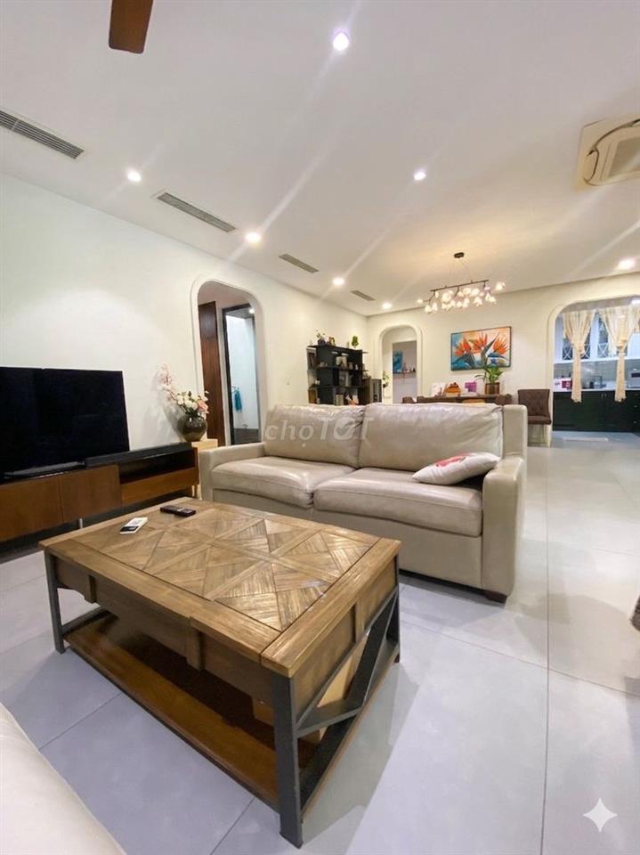 🏡 CHO THUÊ BIỆT THỰ VALORA LIÊN PHƯỜNG FULL NT CAO CẤP (Q9)