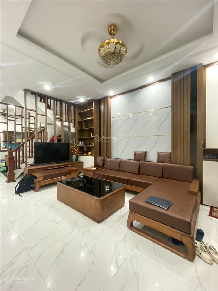 Chính chủ tôi bấn gấp nhà vương thừa vũ  44m2 x 5t, mặt tiền 4,1 m2 giá 10,480 tỷ  phân lô