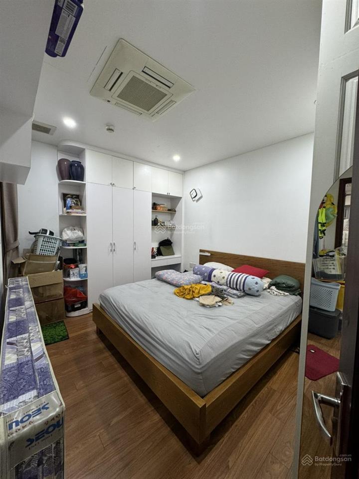 Hạ giá sốc chủ nhà cần tiền bán căn 3 ngủ 108m2 hoà bình green city,giá 8.2 tỷ. 0972 811 ***