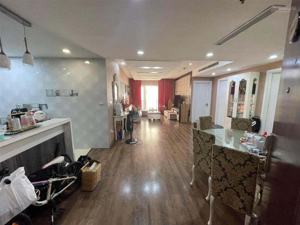 Chủ nhà cần tiền hạ sập giá căn góc 127m hòa bình green city giá 8 tỷ có tl.0972 811 ***