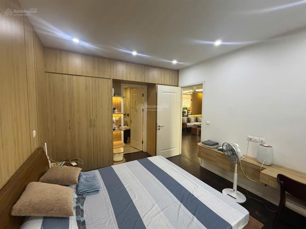 Giá sẵn sổ đỏ bán gấp căn góc 103m imperia sky garden, 9.5 tỷ có gia lộc.  0972 811 ***