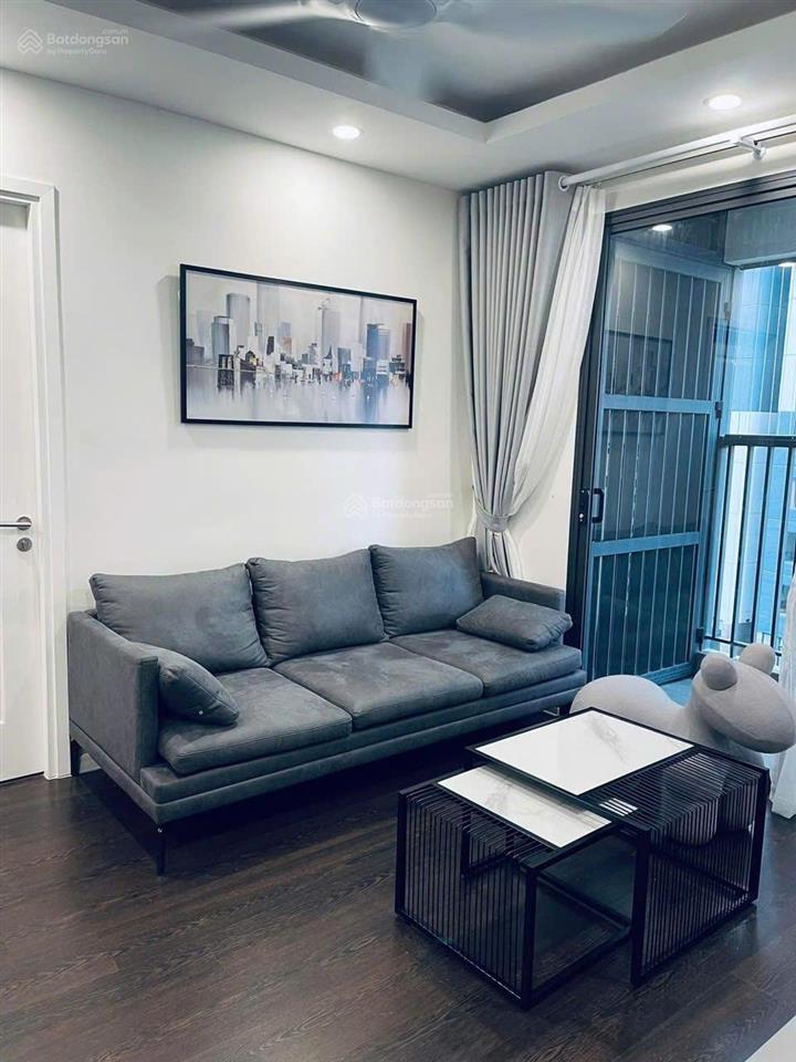 Rẻ nhất thi trường, sẵn sổ bán căn 3pn, 88m2 toà b imperia sky garden, giá 8.1 tỷ.  0972 811 ***