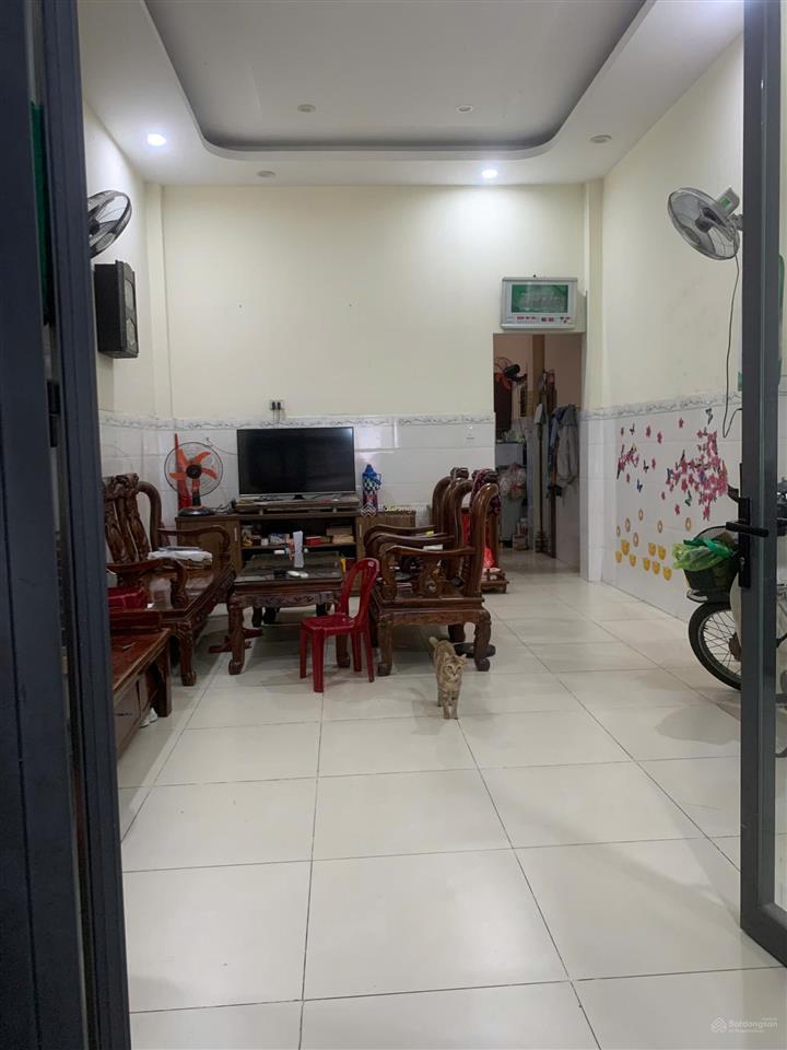 Cho thuê mặt bằng tầng 1 đường tiền giang, p2, tân bình, gần sân bay tsn