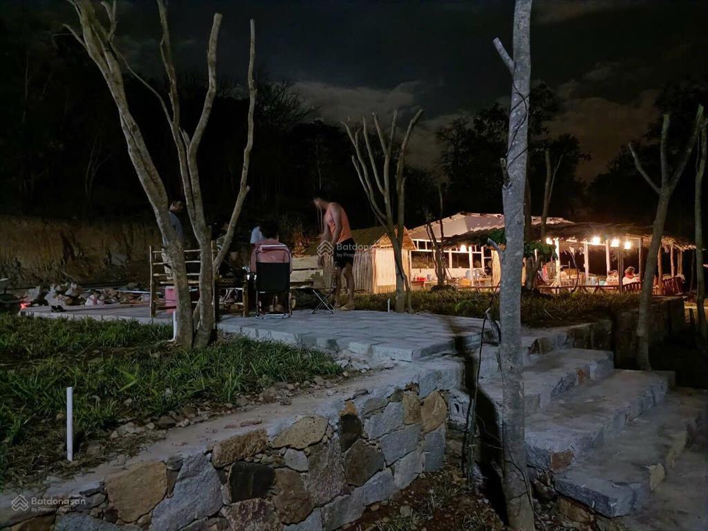 Chính chủ bán mảnh đất view đẹp, tiềm năng chỉ cách phan thiết 18km, gần hàm liêm