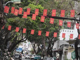 Bán nhà 2 tầng mặt tiền đường lê văn huân cách đường điện biên phủ chỉ 100m, cách biển 200m