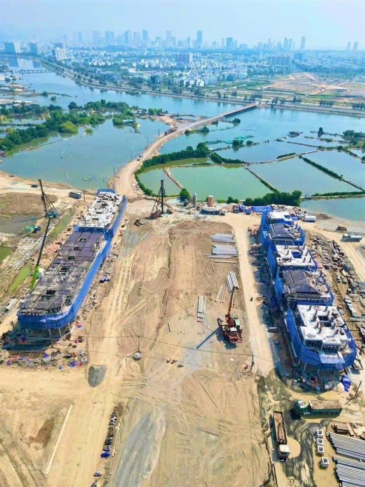 Villa song lập, hướng đông nam, kề sông, bến du thuyền tại đảo nam dự án charmora city nha trang