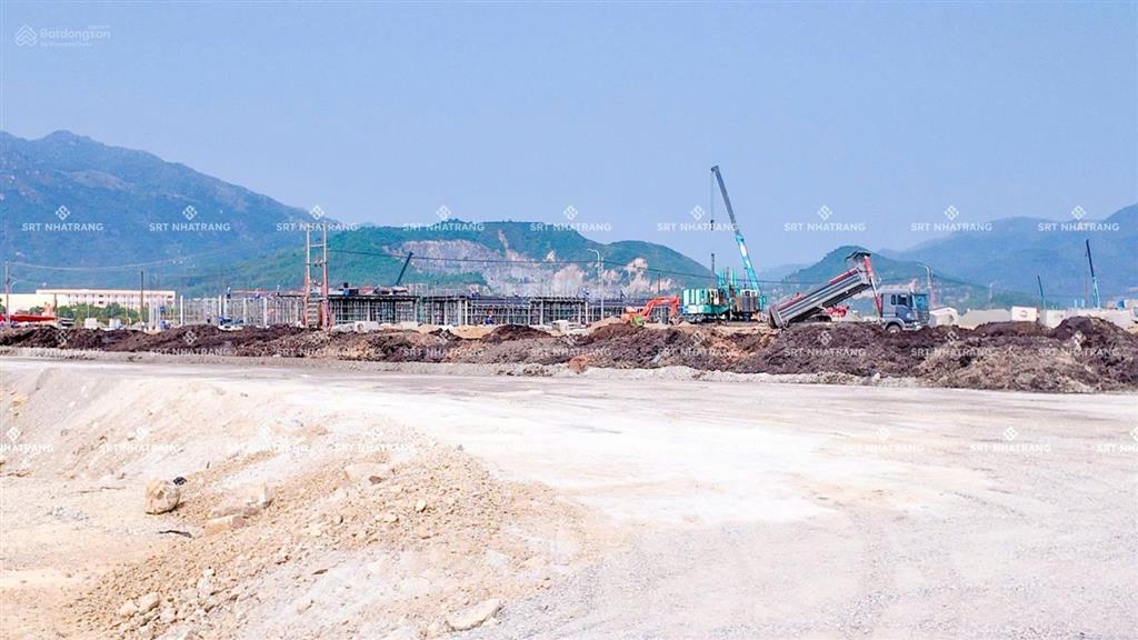 Căn góc 3pn ch28  90m2 view sông, view biệt thự the onsen 2  charmora city nha trang chỉ 7,7 tỷ