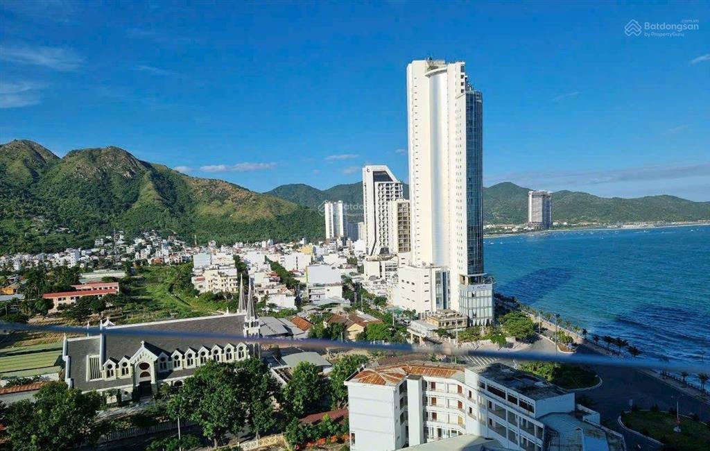 Căn studio 45m2 scenia bay nha trang 2526 phạm văn đồng chỉ 3 tỷ 150tr.