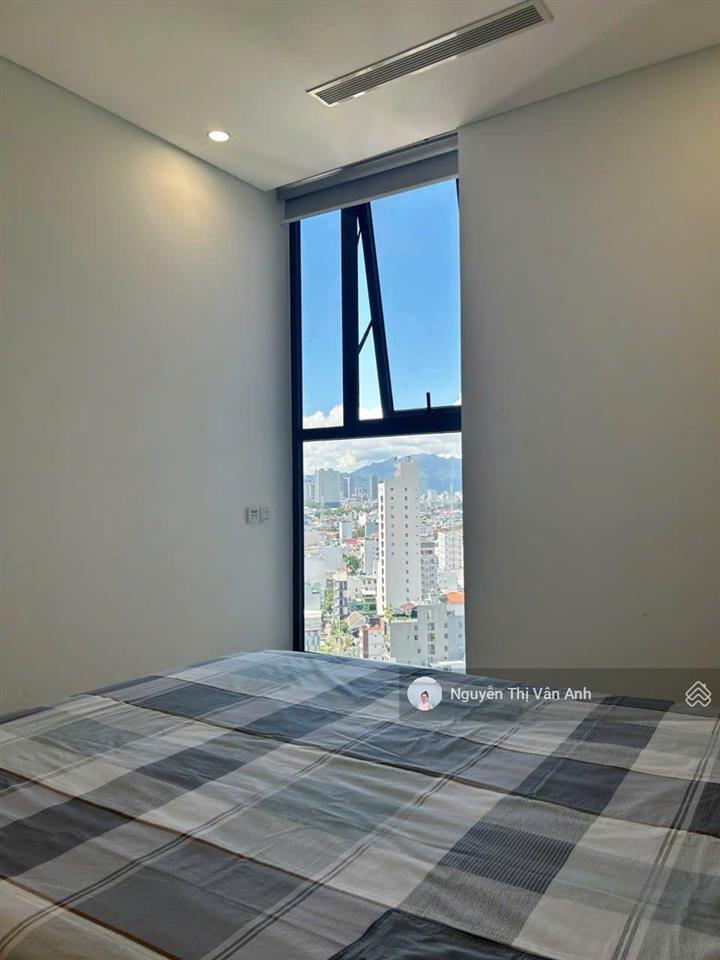 Căn 2pn 2wc ban công đông nam view hòn chồng scenia bay nha trang 2526 phạm văn đồng chỉ 6 tỷ999tr