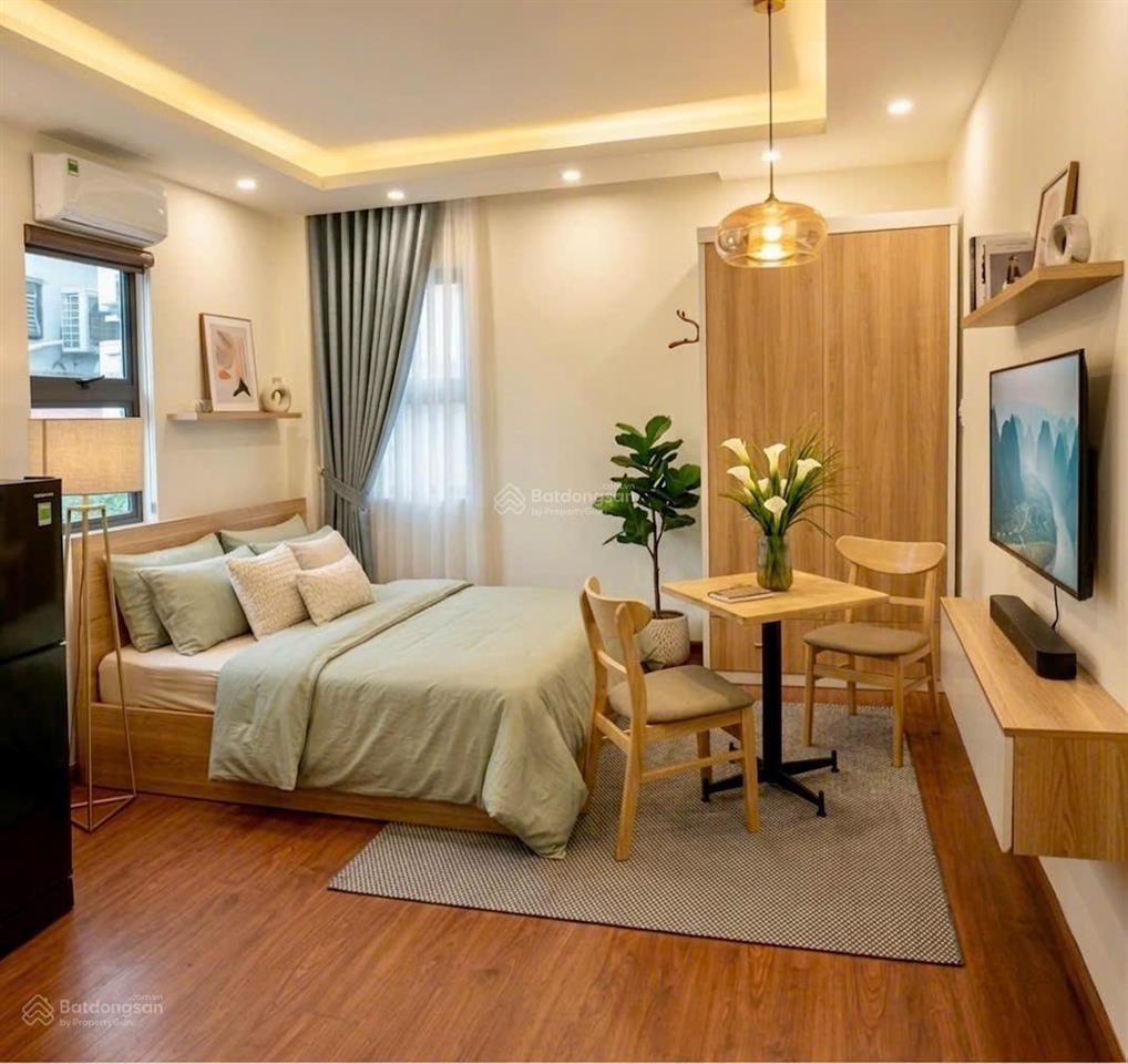 Cho thuê căn hộ ccmn cao cấp full đồ tại hoàng quốc việt, 30m², giá 4,5tr, ở được luôn