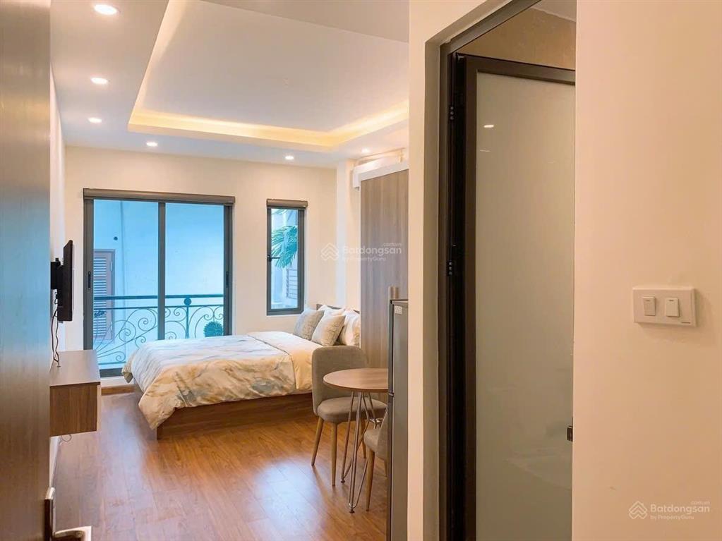 Cho thuê căn hộ ccmn cao cấp full đồ tại hoàng quốc việt, 30m², giá 4,5tr, ở được luôn