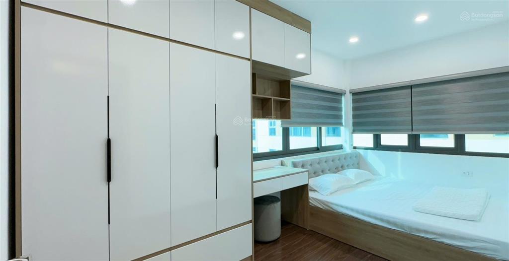 Cho thuê căn hộ dịch vụ xây mới tinh 1n1k full đồ tại nguyễn khánh toàn  giá 6,8 triệu