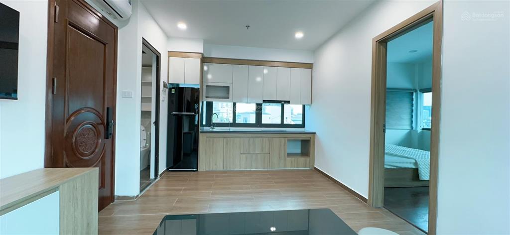 Cho thuê căn hộ xây mới tinh 2 ngủ 1 khách full đồ tại hoàng quốc việt  70m  ở luôn  ô tô đỗ cửa