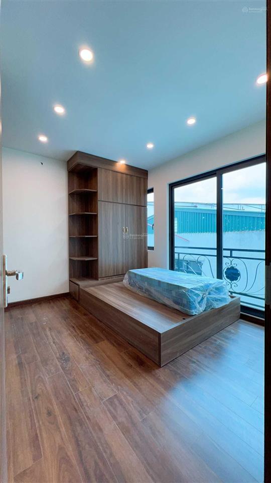 Chính chủ cho thuê chung cư mini tại 225 quan hoa, đầy đủ nội thất ô tô đỗ cửa, xách vali về ở ngay