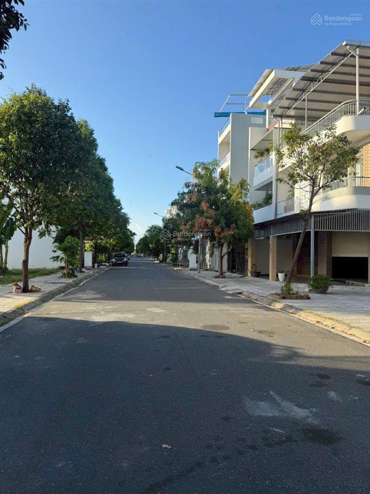 Bán lô đất đẹp kđt an bình tân  đường t5