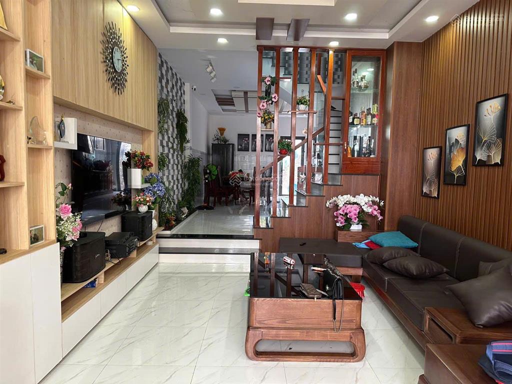 Bán nhà đường t8 kđt an bình tân full nội thất