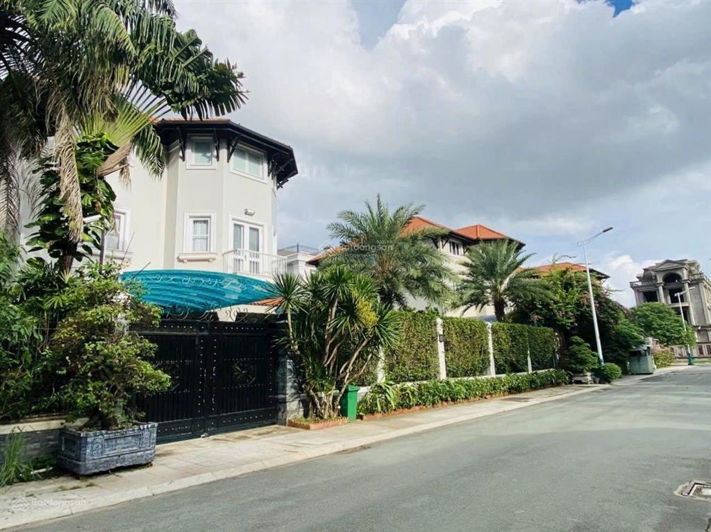 Mình cần bán villa hồ bơi sân vườn mặt tiền đường số thành mỹ lợi tp. thủ đức đảo kim cương quận 2