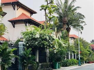 Mình cần bán villa hồ bơi sân vườn mặt tiền đường số thành mỹ lợi tp. thủ đức đảo kim cương quận 2