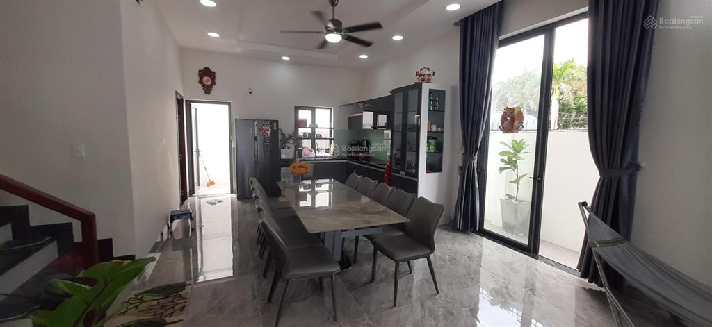 Cho thuê bt 202m2, 20 triệu, 6pn, 7wc tại 13 hoa phượng, long hải, hcm chỉ với uy tín