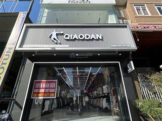 Chính chủ cần bán nhà 5 tầng, sổ đỏ chính chủ, nhà hoàn thiện, thang máy nhập khẩu