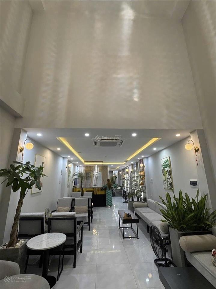 Bán gấp nr đẹp tại mê linh, 25,5 tỷ, 123,3m2, 3 tầng đang kinh doanh có dòng tiền
