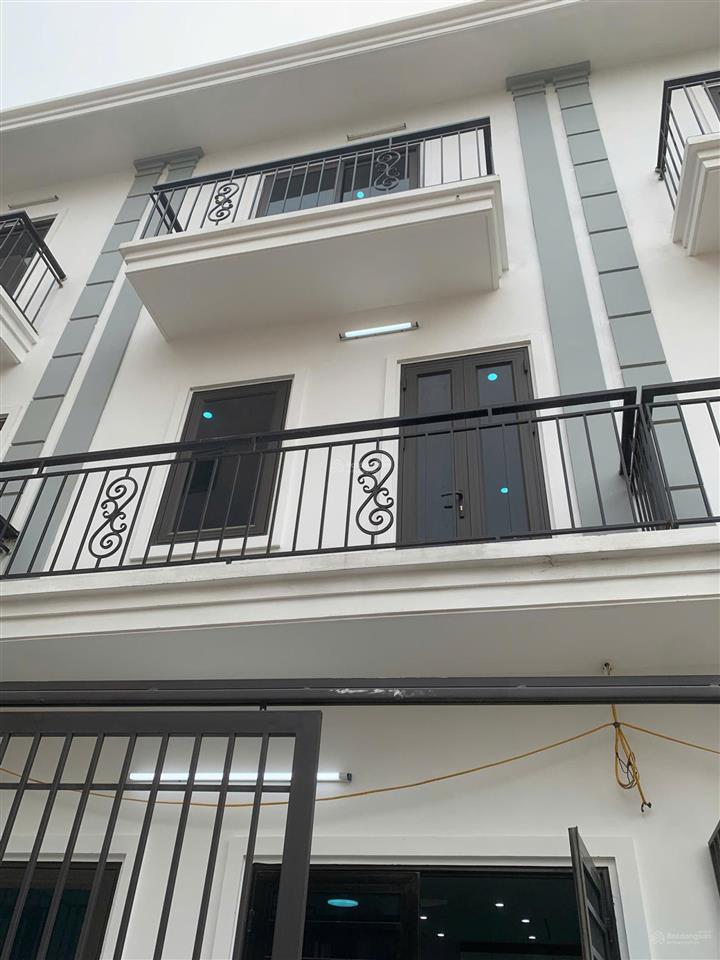 Bán nhà 3 tầng xây mới đầy đủ nội thất tại bần yên nhân  mỹ hào  hưng yên