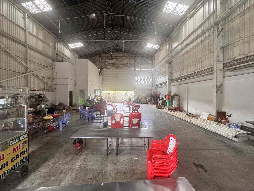 ĐẤT XƯỞNG 2 MẶT TIỀN (XA LỘ HÀ NỘI) , QUẬN THỦ ĐỨC
