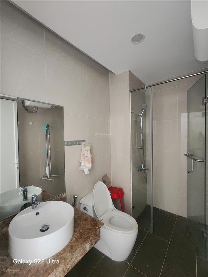 Cho thuê căn hộ officetel golden king, 35m2, giá cho thuê 11.5tr/th được đăng ký kinh doanh công ty