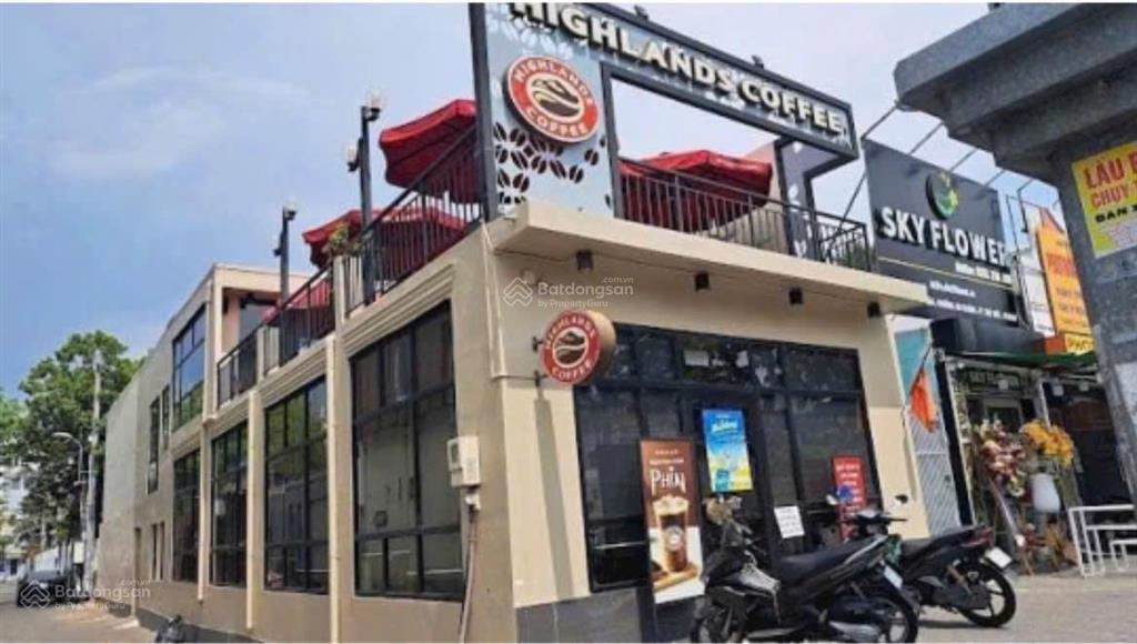 Góc 2mt khu minh khai 17x20, 356m2, bám đường 40m. đang cho thuê 100tr/th