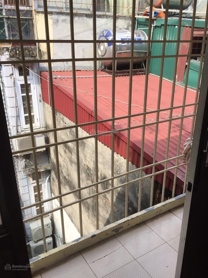 Cho hộ gia đình thuê nhà a2 giảng võ