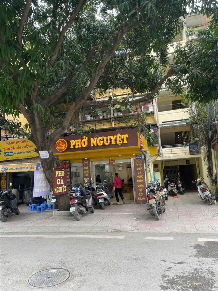 Bán nhà tập thể tầng 1 mặt phố thành công, quận ba đình giá tốt.  chính chủ 0912 895 ***