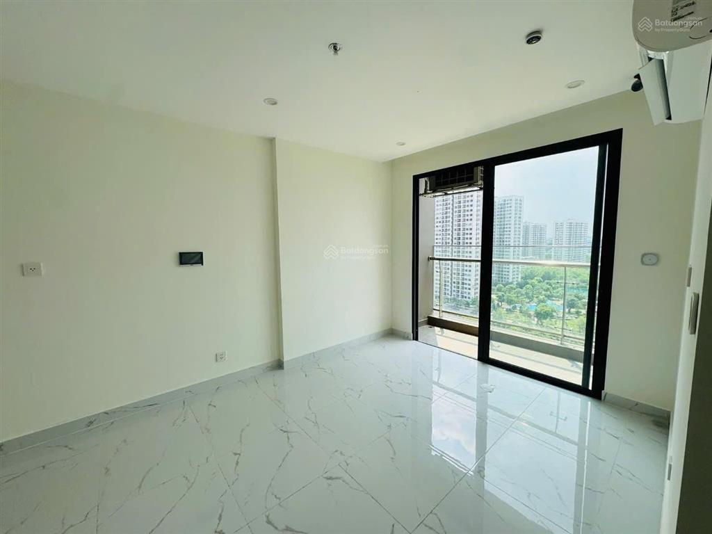 0903 115 ***  một trong số ít 1 căn 3pn 81,5m2 3,9 tỷ bs8  nhà mới 100% kí trực tiếp cdt  tầng đẹp