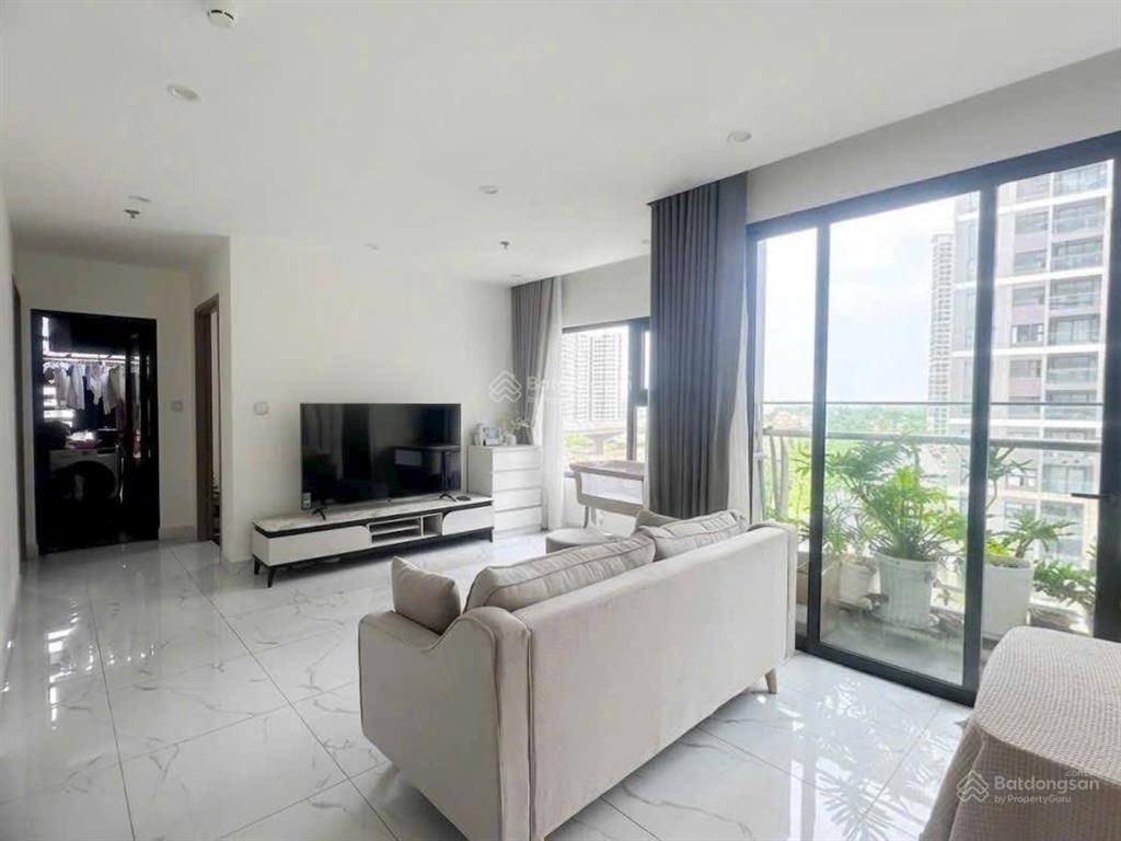 O903115123 giá hời gh2  2pn+ 70m2 full nt chỉ 3tỷ990 full ntsẵn sổ