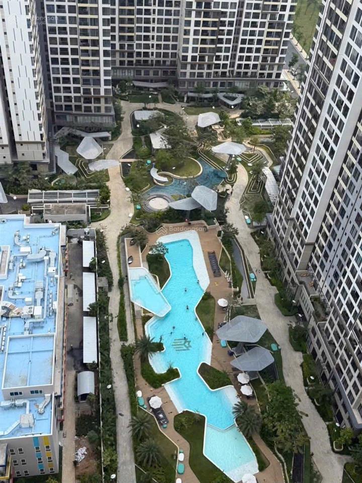 0903 115 *** bán nhanh căn 2pn tòa c mcp74m2 giá chỉ 4,3 tỷ sẵn sổ