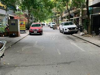 Cho thuê 4 căn liền kề trần hữu dực, nguyễn cơ thạch, full điều hòa, oto đỗ tránh