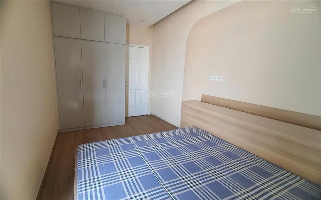 Cho thuê căn hộ chung cư ct12 văn phú hà đông 2 ngủ, 2 vs, gần full đồ.