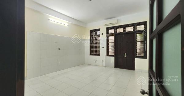 Cho thuê liền kề, biệt thự ở đồng me, mễ trì gần keangnam, golden place, ô tô đỗ tránh