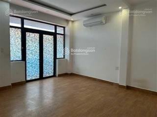 Cho thuê nhà ở nguyễn cơ thạch 60m2, 5 tầng, ô tô tải đỗ tránh.