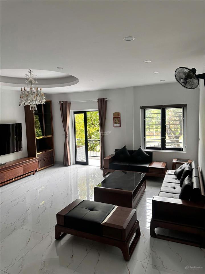 Cho thuê liền kề xuân phương 100m2, 5 tầng, full đồ đẹp, thang máy, vỉa hè, ô tô đỗ tránh