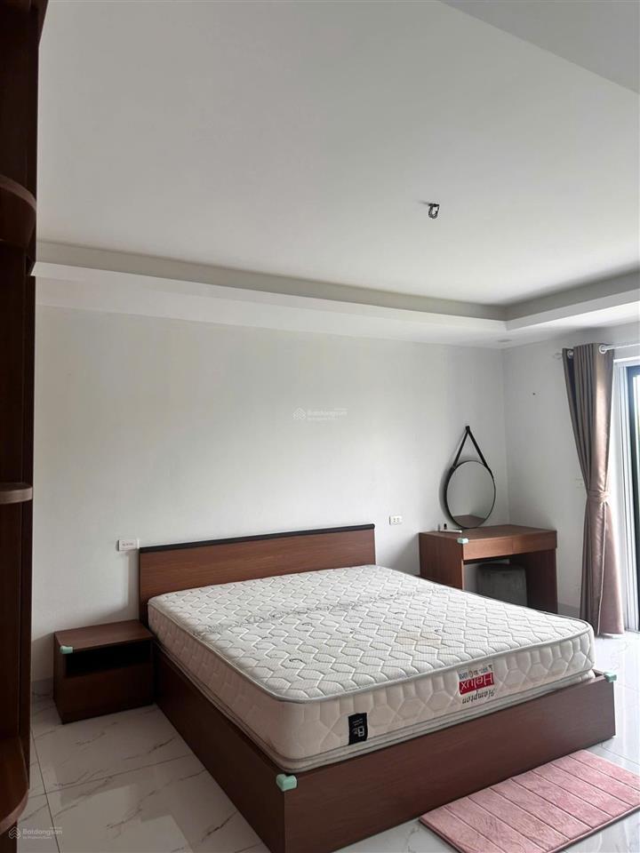 Cho thuê liền kề xuân phương 100m2, 5 tầng, full đồ đẹp, thang máy, vỉa hè, ô tô đỗ tránh