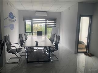 Nr nguyễn hoàng 60mx5 tầng 1 tum, thông sàn, thang máy ô tô đỗ
