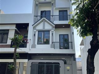 Nhà 3 tầng đẹp đường 7m5 tôn thất dương kỵ, hoà xuân full nội thất cao cấp