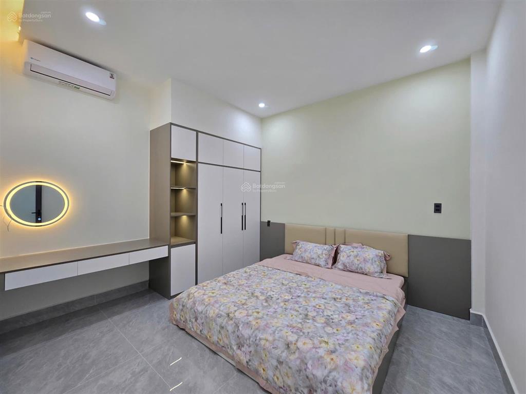 Bán nhà 3 tầng full nội thất cao cấp ngay chợ cẩm lệ đà nẵng