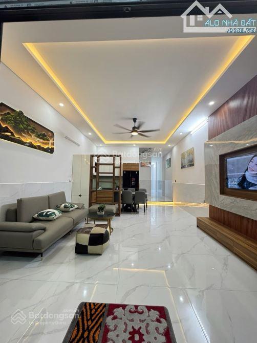 Giảm giá cực sốc cơ hội sở hữu nhà mặt tiền đường 7m5 hòa xuân chỉ hơn 6 tỷ!