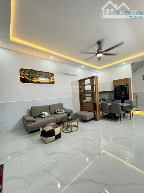 Giảm giá cực sốc cơ hội sở hữu nhà mặt tiền đường 7m5 hòa xuân chỉ hơn 6 tỷ!