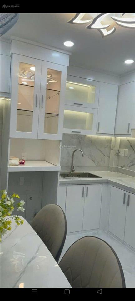 Bán nhà đẹp mới xây 1 trệt 1 lầu hẻm ô tô, ngắn và thông suốt, gần chợ.