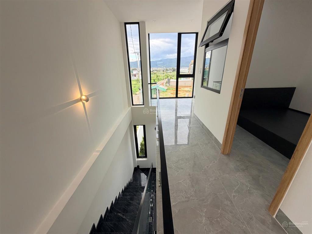 Bán căn nhà một trệt lầu đường nhựa trung tâm thạnh mỹ chỉ 1,590 tỷ  0937 403 ***