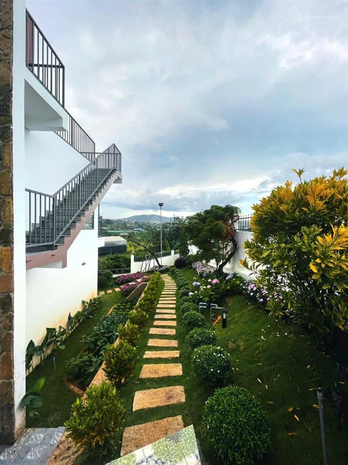 Bán căn village nghỉ dưỡng ven đà lạt thiết kế đẹp sang trọng đầy đủ nội thất chỉ 3,65 tỷ