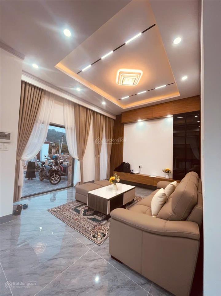 Bán căn village nghỉ dưỡng ven đà lạt thiết kế đẹp sang trọng đầy đủ nội thất chỉ 3,65 tỷ