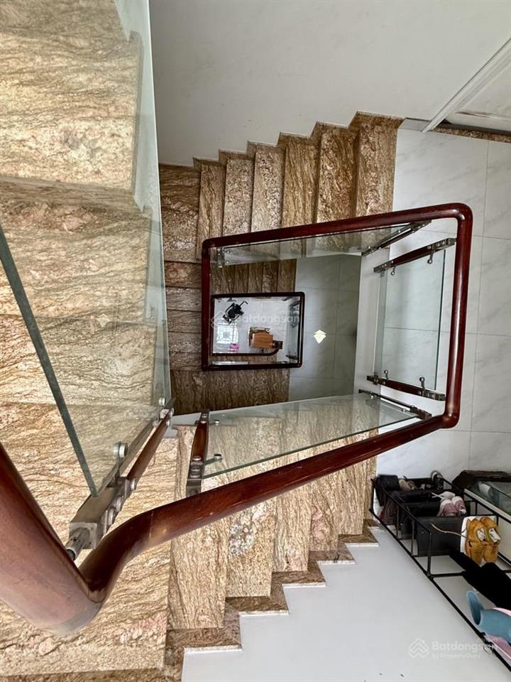 Gấp bán biệt thự nguyễn cảnh dị  vip sân bay  142m2  nội thất đẹp   xem nhà ngay 0932 903 ***